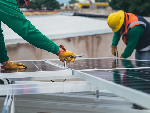 Te ayudamos a ahorrar en tus facturas eléctricas